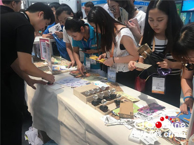 打造西安城市文化名片 &ldquo;西安禮物&rdquo;亮相2017西安旅博會(huì)-國(guó)際在線